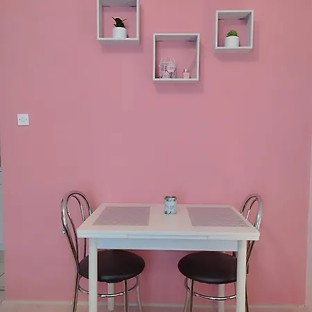 8 Apartment *