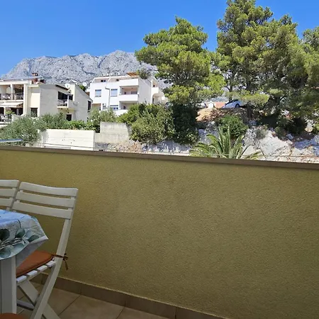 Apartment 8 Makarska