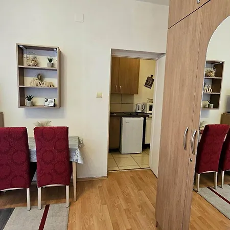 8 Apartmán