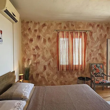 Apartmán 8 Makarská